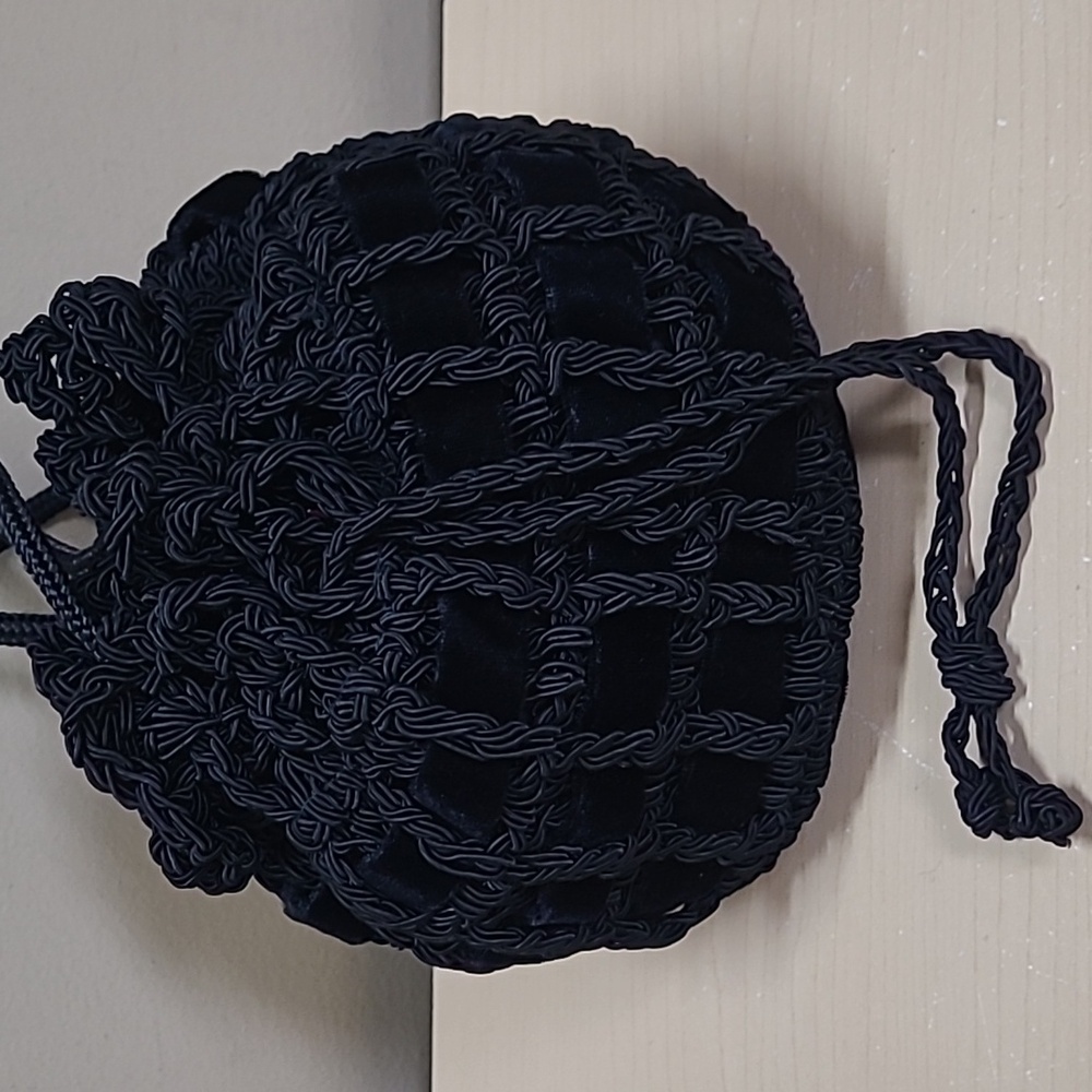 Vintage Black Crochet Women's Bag - Picture 2 of 8